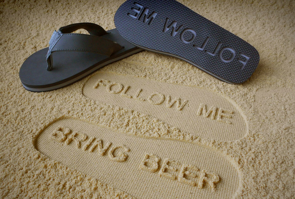 follow-me-bring-beer-flip-flops